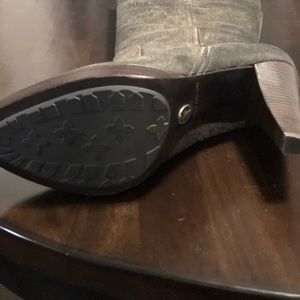 Harlow Campus women’s size 9